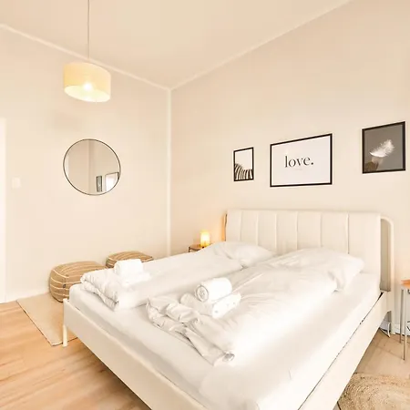 Spacious 2-bedroom In The Heart Of Friedrichshain Berlin